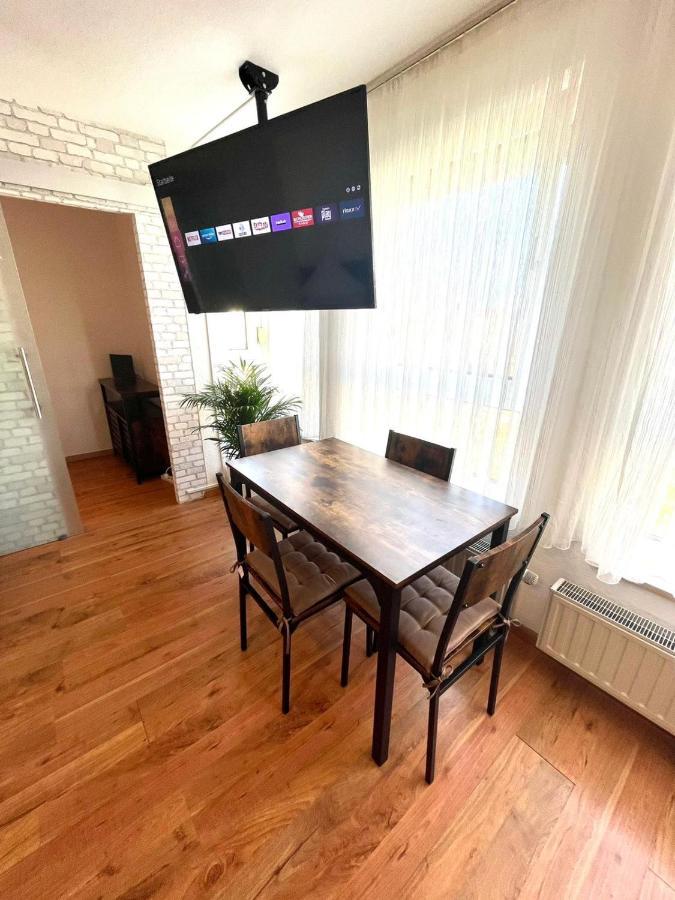 Apartment Im Stadtzentrum Mit W-Lan Home Sweet Home Fuerth Luaran gambar